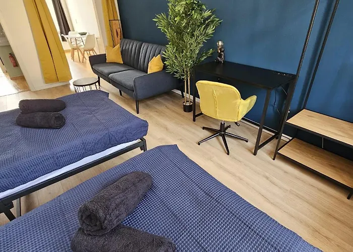 Апартаменты Moderne In Unmittelbarer Naehe Zum Schloss